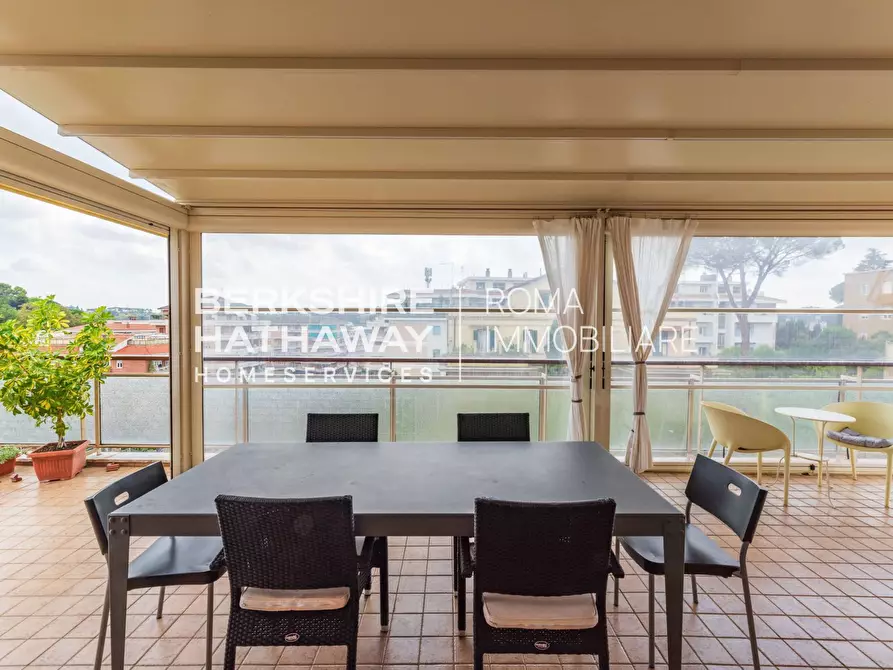 Immagine 19 di Attico in vendita  in Via Paolo Bentivoglio 1 a Roma