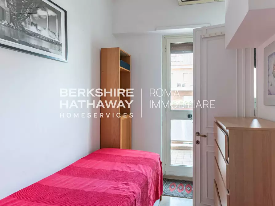 Immagine 28 di Attico in vendita  in Via Paolo Bentivoglio 1 a Roma