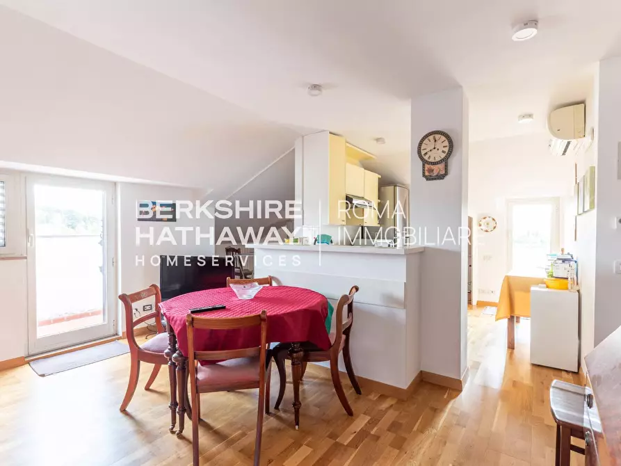 Immagine 32 di Attico in vendita  in Via Paolo Bentivoglio 1 a Roma