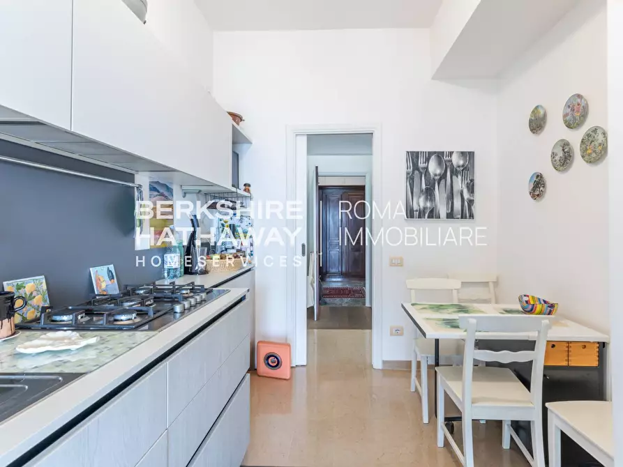 Immagine 37 di Attico in vendita  in Via Paolo Bentivoglio 1 a Roma