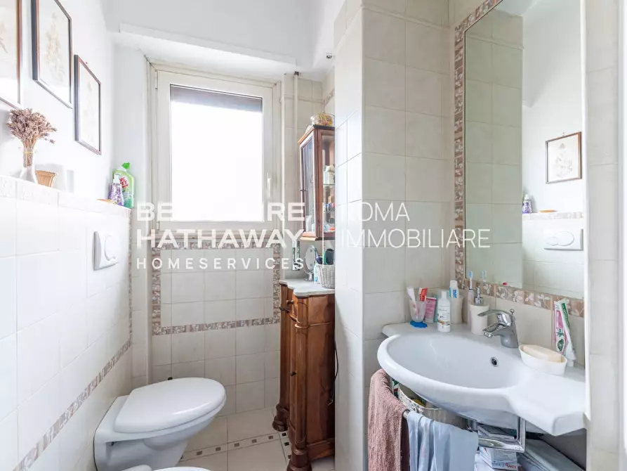 Immagine 40 di Attico in vendita  in Via Paolo Bentivoglio 1 a Roma