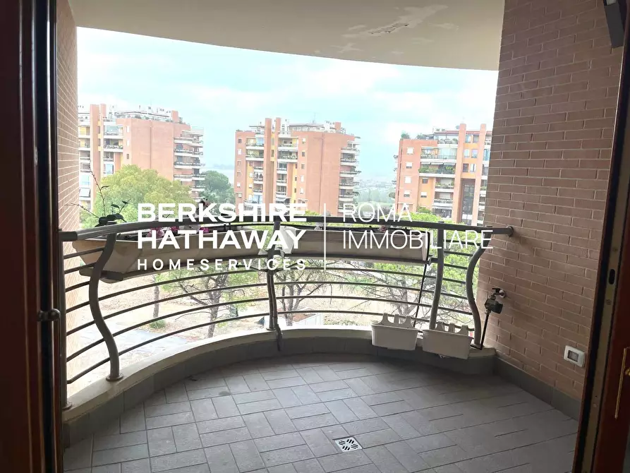 Immagine 5 di Appartamento in affitto  in Via Riccardo Bacchelli a Roma