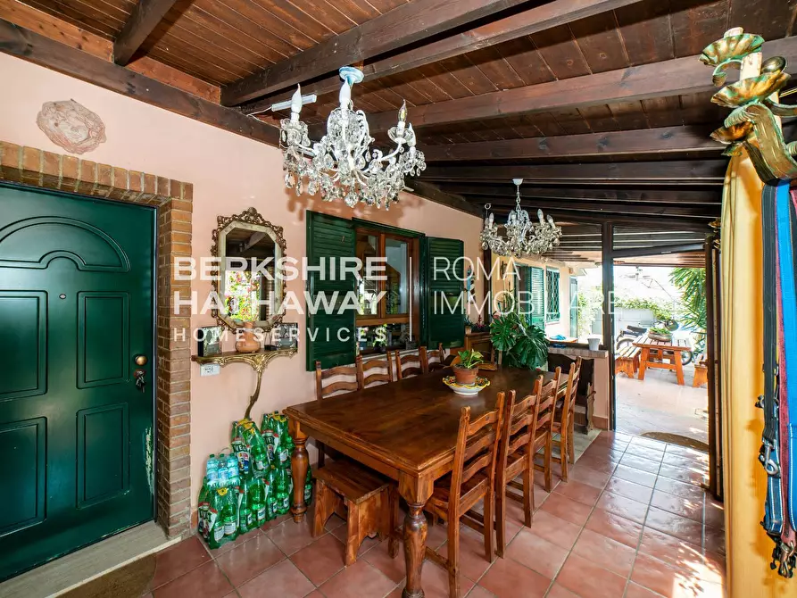 Immagine 8 di Villetta a schiera in vendita  in Via Pian Del Marmo 1 a Roma