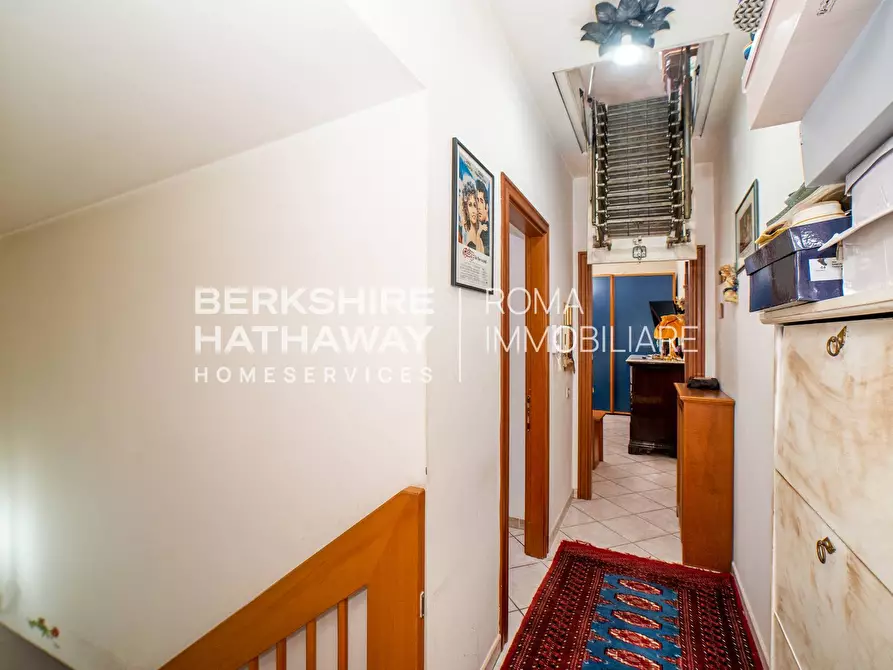 Immagine 22 di Villetta a schiera in vendita  in Via Pian Del Marmo 1 a Roma