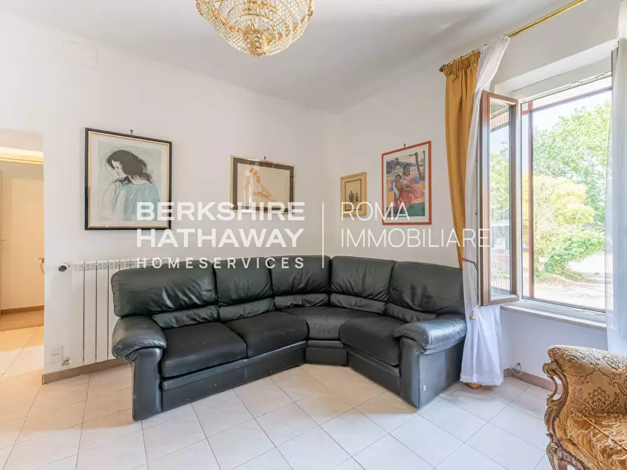 Immagine 4 di Appartamento in vendita  in Via Di Boccea 525 a Roma