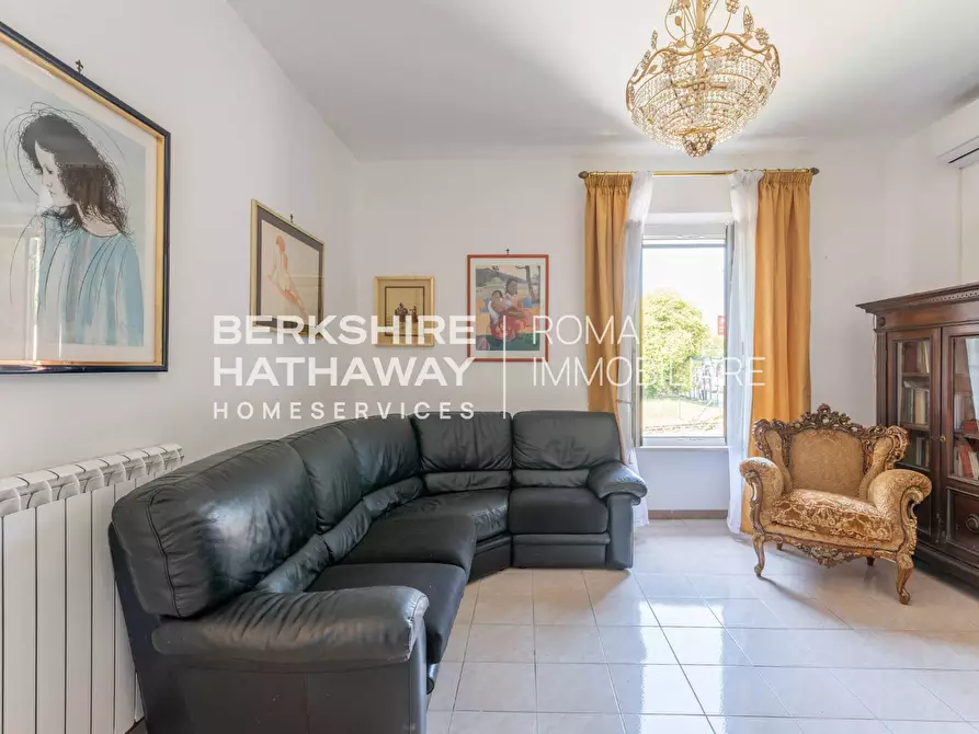 Immagine 7 di Appartamento in vendita  in Via Di Boccea 525 a Roma