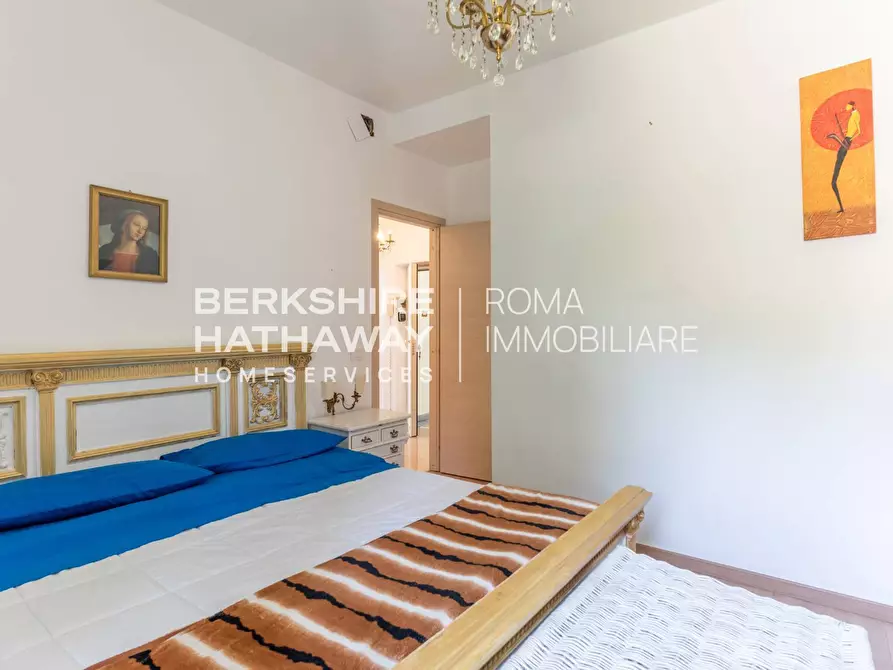 Immagine 13 di Appartamento in vendita  in Via Di Boccea 525 a Roma