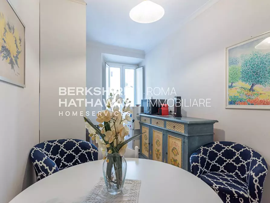 Immagine 10 di Appartamento in vendita  in Via Aurora 1 a Roma