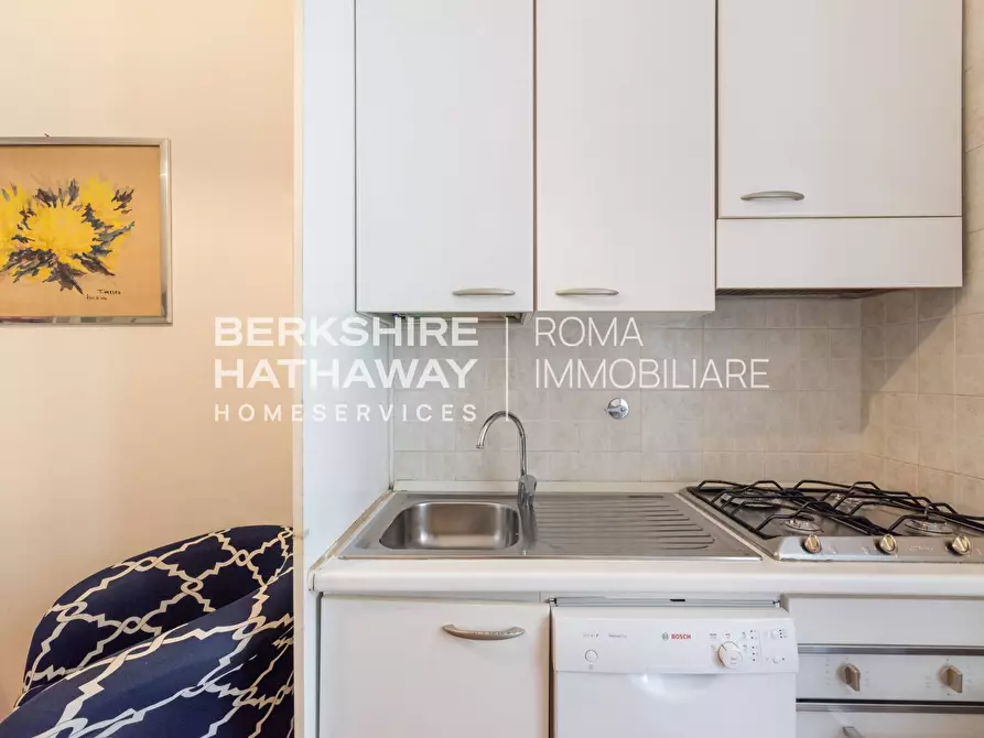 Immagine 16 di Appartamento in vendita  in Via Aurora 1 a Roma