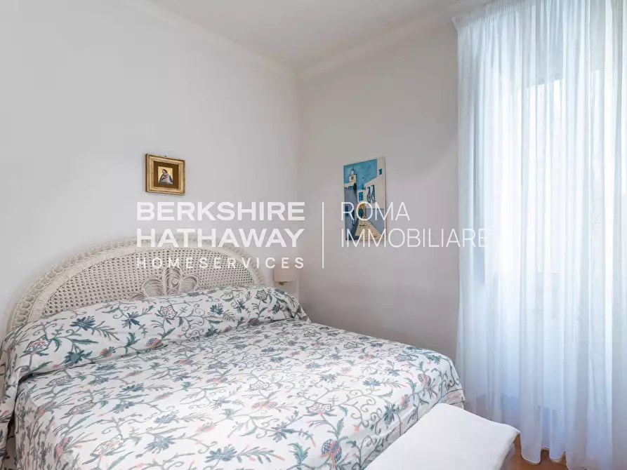 Immagine 19 di Appartamento in vendita  in Via Aurora 1 a Roma