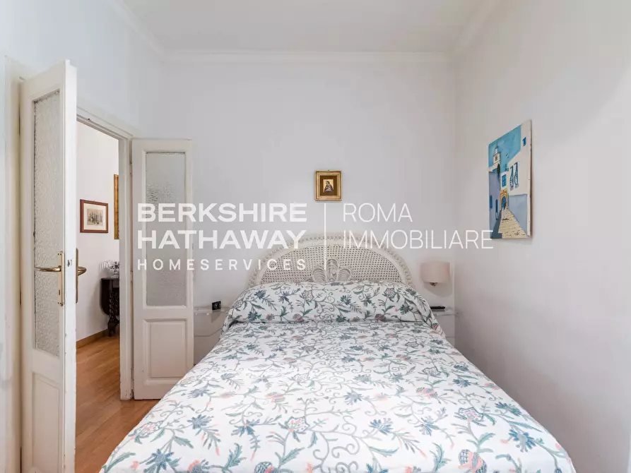 Immagine 20 di Appartamento in vendita  in Via Aurora 1 a Roma