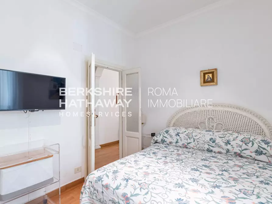 Immagine 21 di Appartamento in vendita  in Via Aurora 1 a Roma