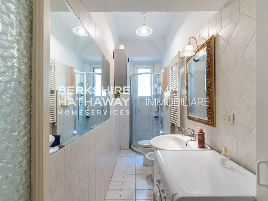 Immagine 22 di Appartamento in vendita  in Via Aurora 1 a Roma