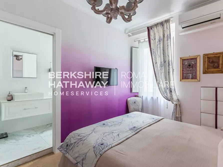 Immagine 14 di Appartamento in vendita  in Via Vittorio Veneto 1 a Roma