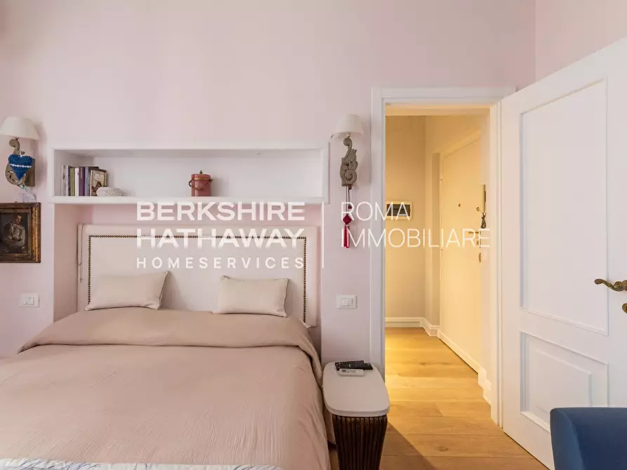 Immagine 18 di Appartamento in vendita  in Via Vittorio Veneto 1 a Roma