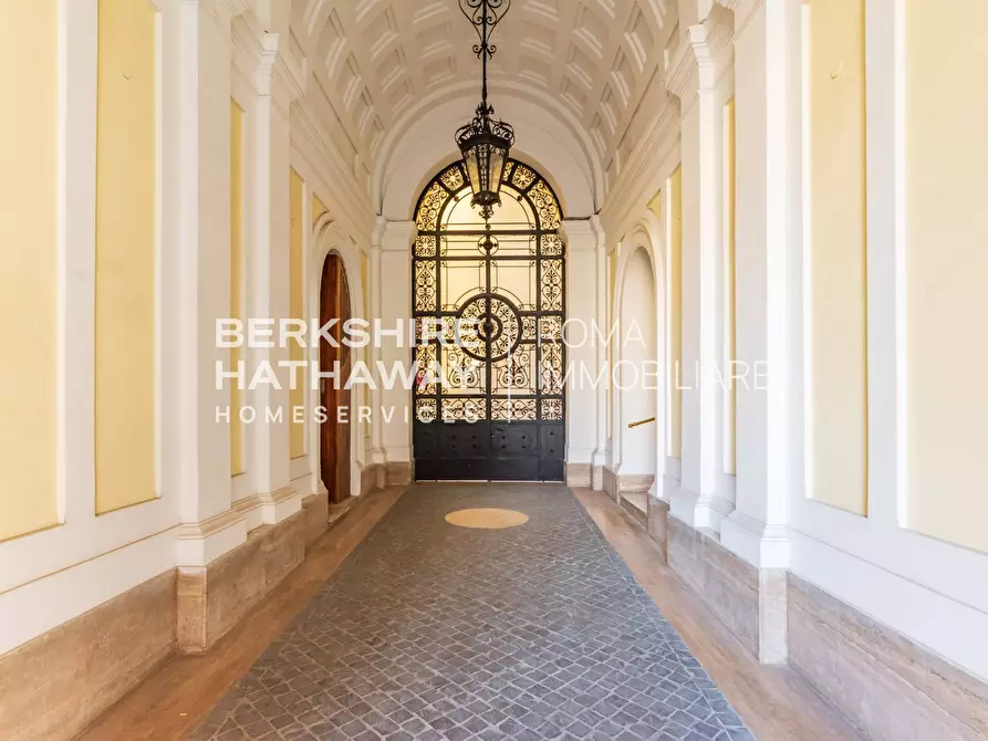 Immagine 17 di Appartamento in vendita  in Piazza Sallustio 1 a Roma