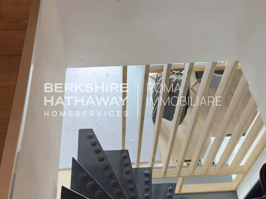 Immagine 22 di Appartamento in vendita  in Via della Maremma a Roma