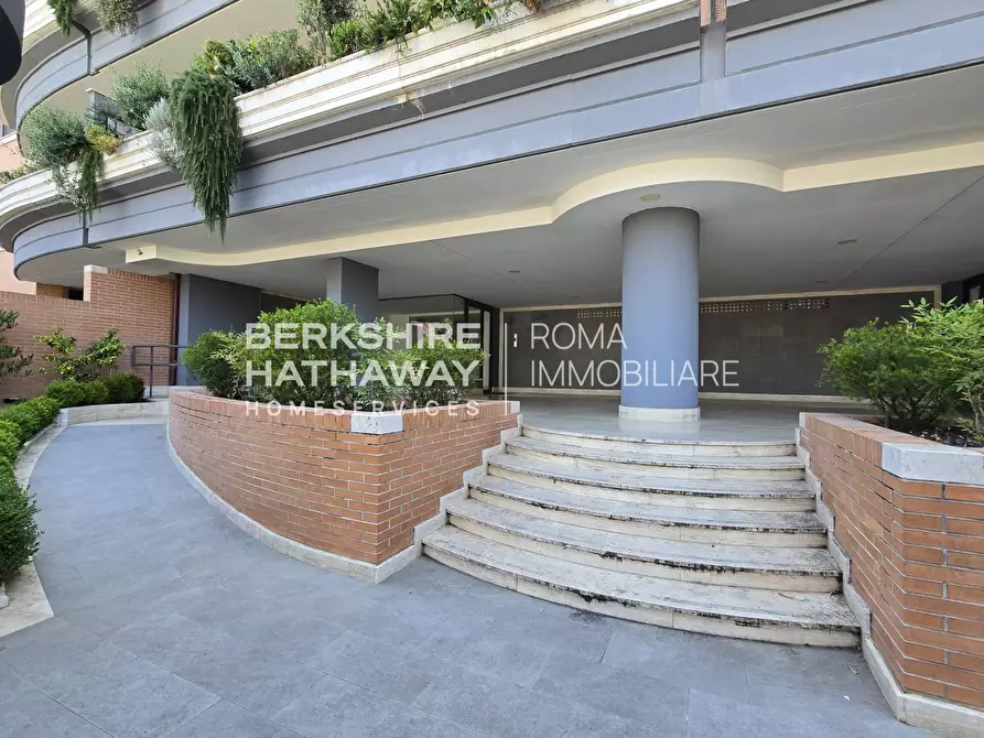 Immagine 30 di Appartamento in vendita  in Via della Maremma a Roma