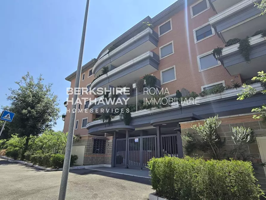 Immagine 33 di Appartamento in vendita  in Via della Maremma a Roma