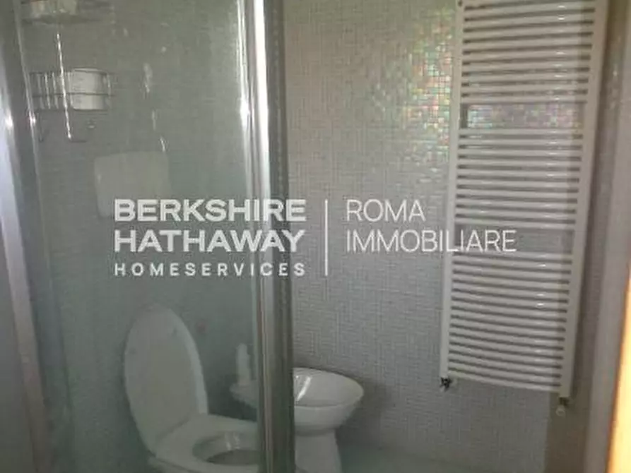 Immagine 24 di Villa in vendita  in Via Padre Vitali a Roma