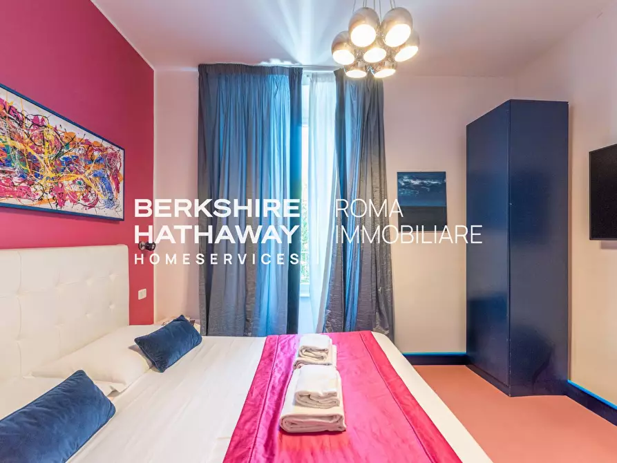 Immagine 12 di Locale commerciale in vendita  a Roma