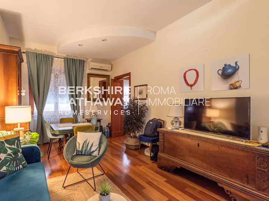 Immagine 3 di Appartamento in vendita  in Via Boncompagni 1 a Roma