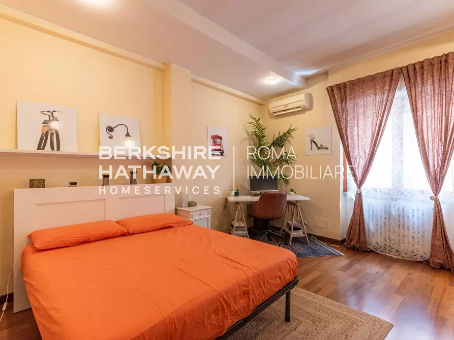 Immagine 8 di Appartamento in vendita  in Via Boncompagni 1 a Roma