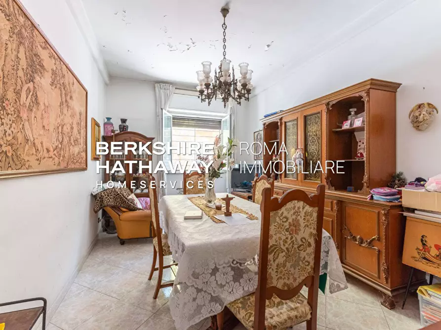 Immagine 20 di Appartamento in vendita  in Via Benaco a Roma