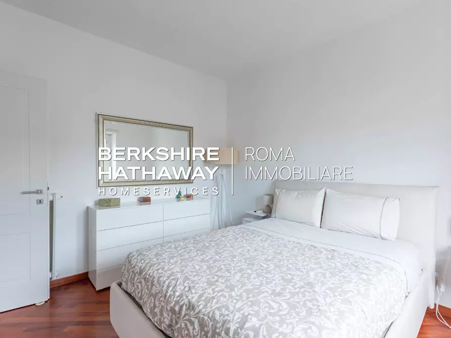 Immagine 15 di Appartamento in vendita  in Via Collalto Sabino a Roma