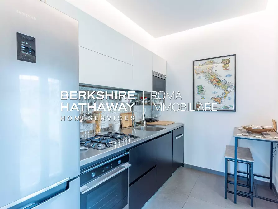 Immagine 11 di Appartamento in vendita  in Via Collalto Sabino a Roma