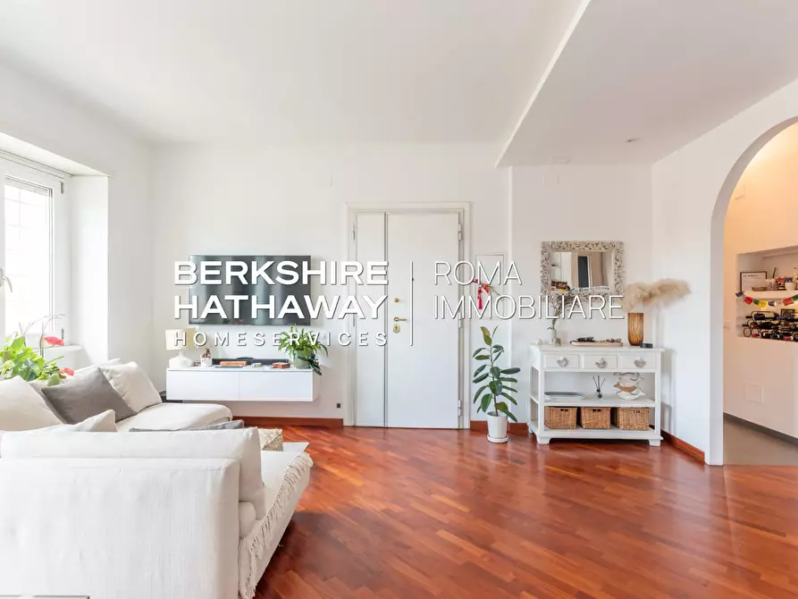 Immagine 5 di Appartamento in vendita  in Via Collalto Sabino a Roma