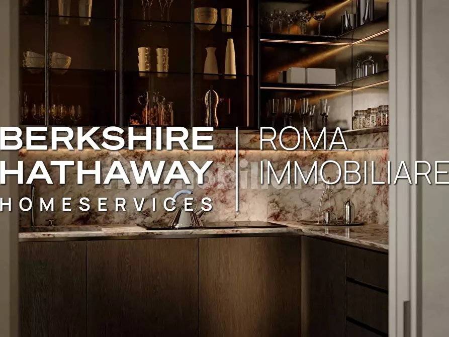 Immagine 5 di Appartamento in vendita  in Via Della Camilluccia a Roma