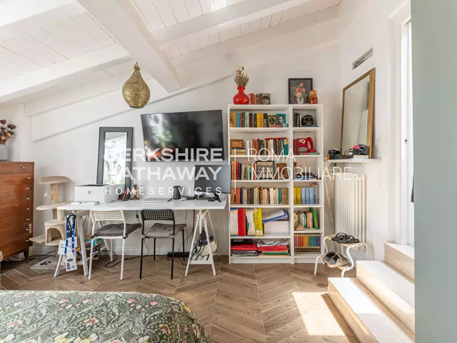 Immagine 21 di Appartamento in vendita  in Via Montebello a Roma