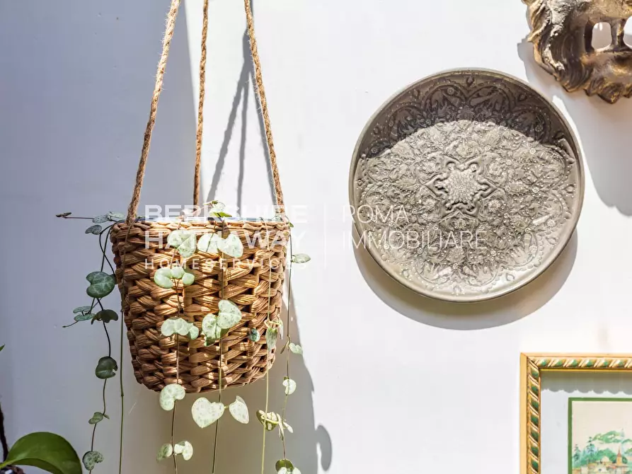 Immagine 24 di Appartamento in vendita  in Via Montebello a Roma