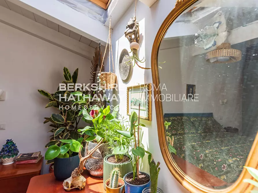 Immagine 26 di Appartamento in vendita  in Via Montebello a Roma