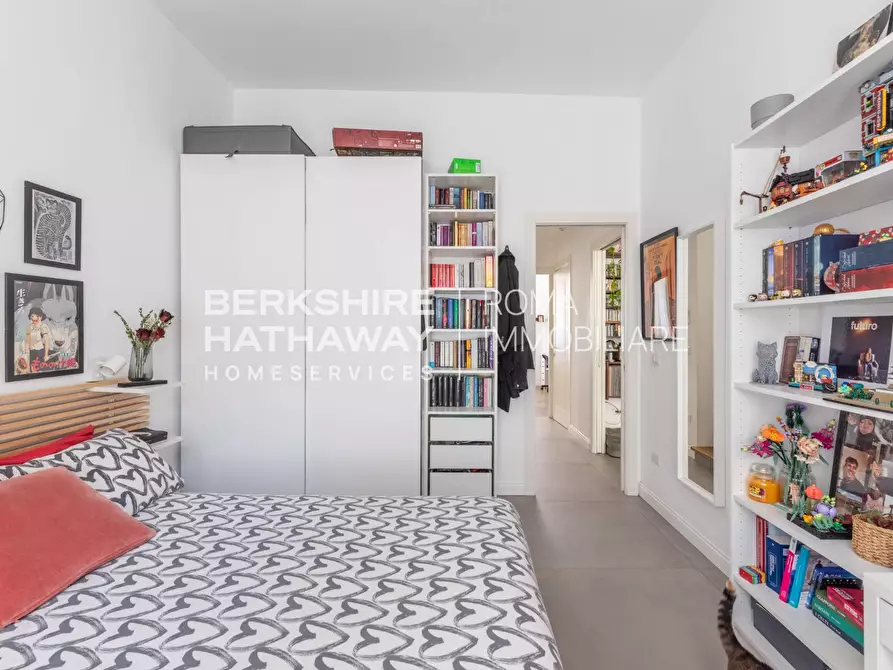 Immagine 30 di Appartamento in vendita  in Via Montebello a Roma