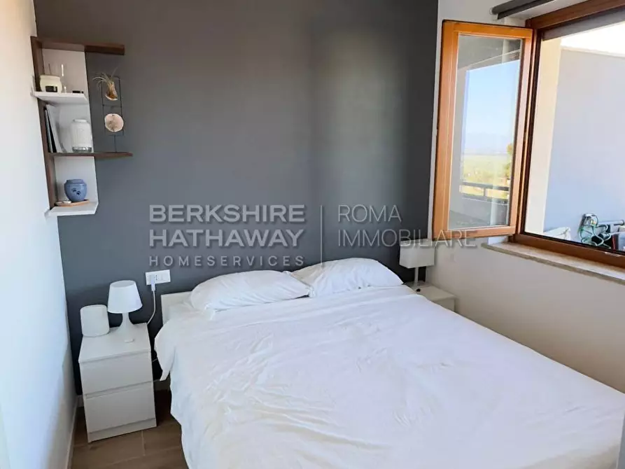 Immagine 10 di Appartamento in vendita  in Via della Maremma a Roma