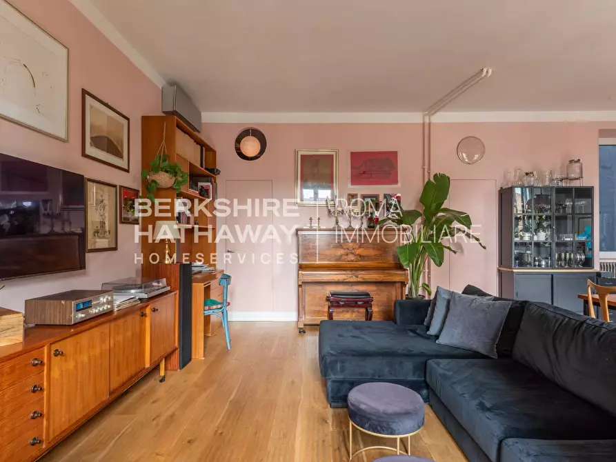 Immagine 5 di Appartamento in vendita  in Via di Porta Maggiore a Roma