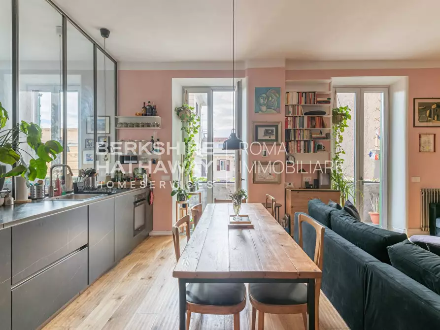 Immagine 6 di Appartamento in vendita  in Via di Porta Maggiore a Roma