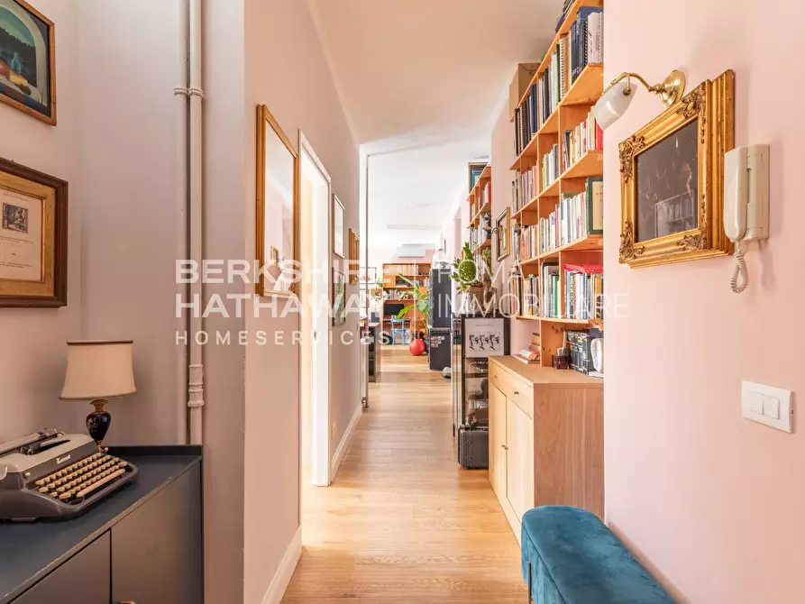 Immagine 16 di Appartamento in vendita  in Via di Porta Maggiore a Roma