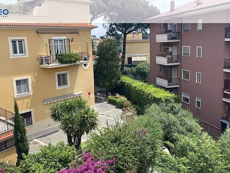 Immagine 21 di Appartamento in vendita  in Via Pietro Paolo Vergerio a Roma