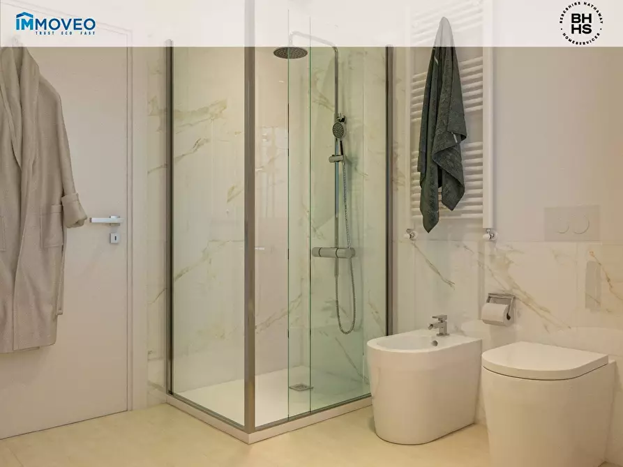 Immagine 40 di Appartamento in vendita  in Via Pietro Paolo Vergerio a Roma