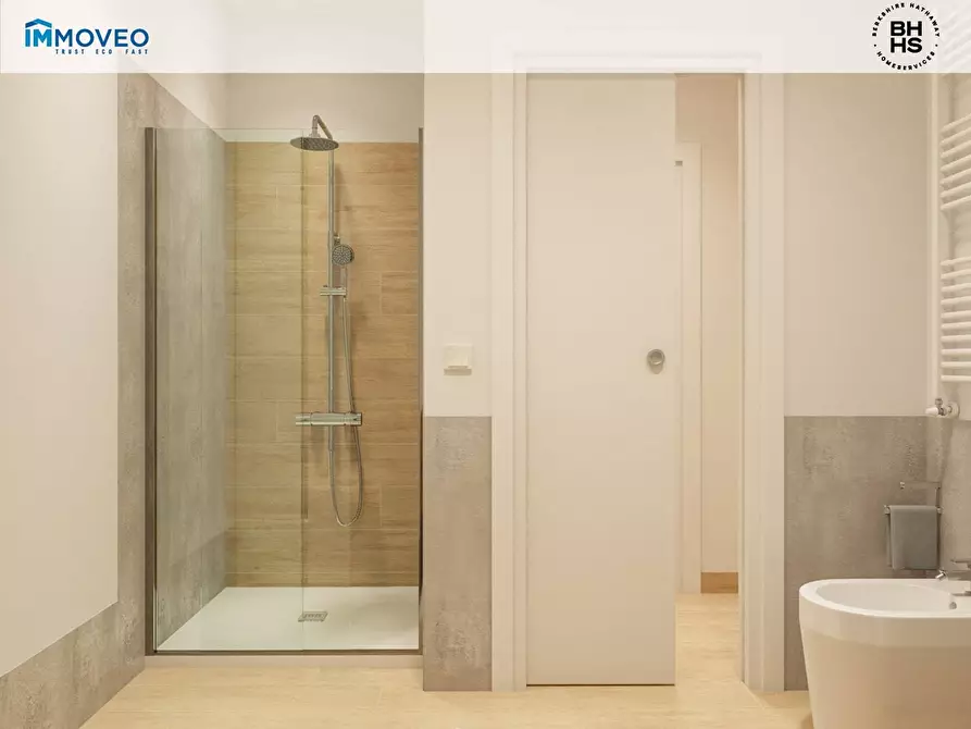 Immagine 53 di Appartamento in vendita  in Via Pietro Paolo Vergerio a Roma