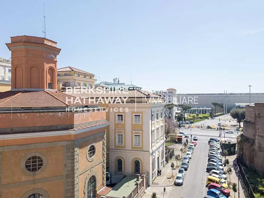 Immagine 15 di Appartamento in vendita  in Via Gaeta a Roma