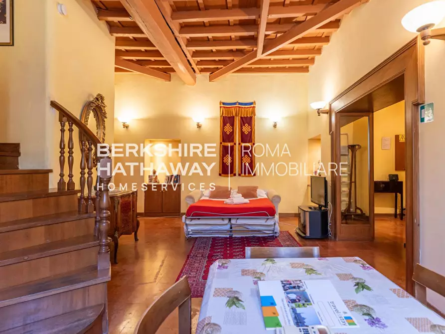 Immagine 11 di Appartamento in vendita  in Via Del Gesu' a Roma