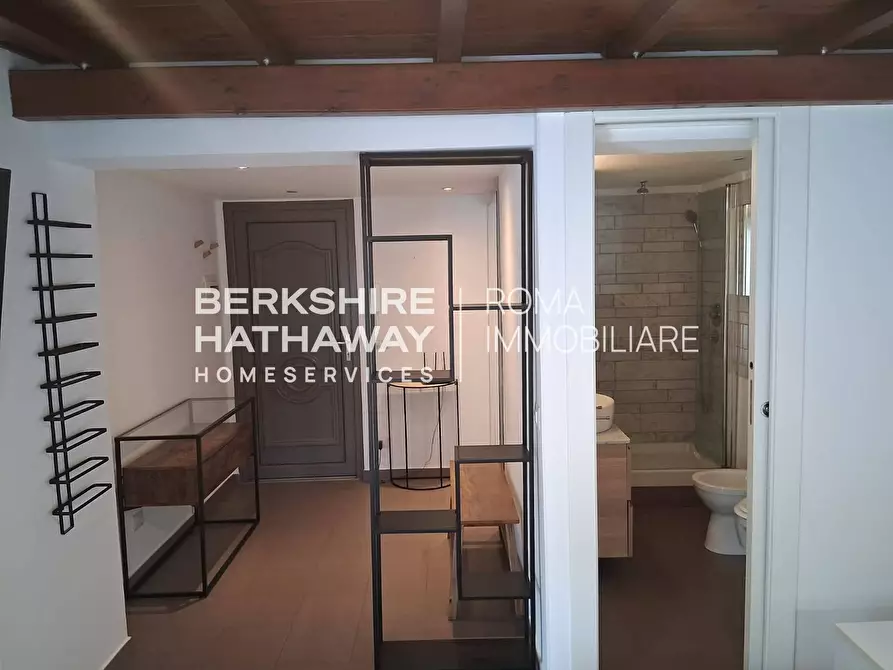 Immagine 8 di Appartamento in affitto  in Via delle Milizie a Roma