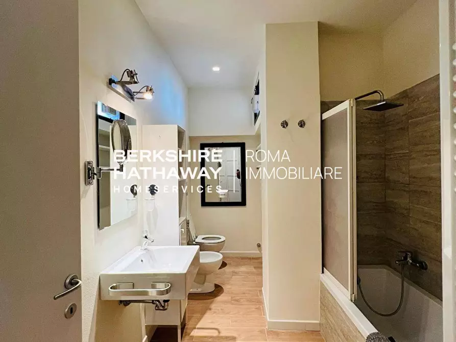 Immagine 13 di Appartamento in affitto  in Via Leone Xiii a Roma