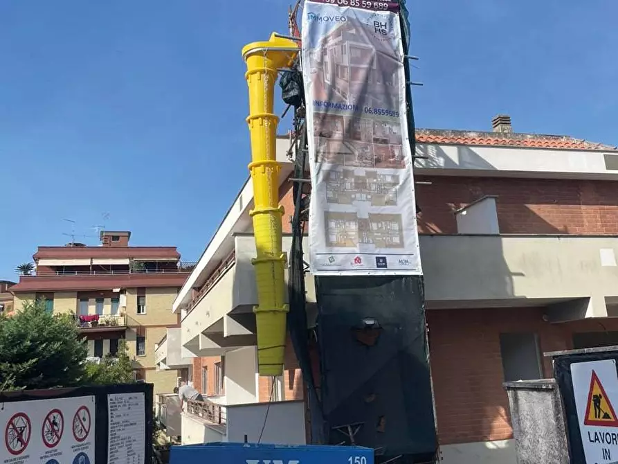 Immagine 27 di Appartamento in vendita  in Via Pietro Paolo Vergerio a Roma