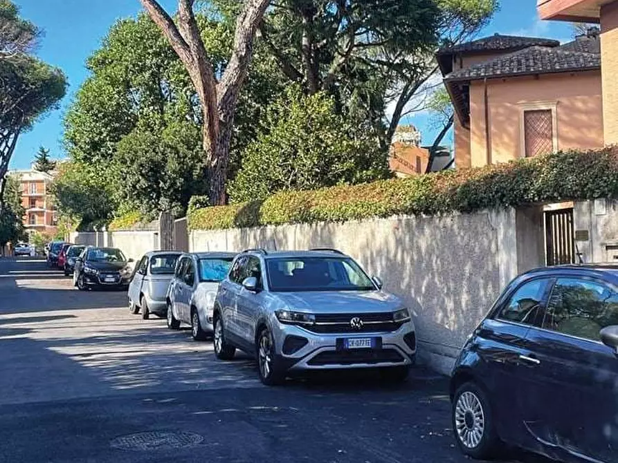 Immagine 28 di Appartamento in vendita  in Via Pietro Paolo Vergerio a Roma