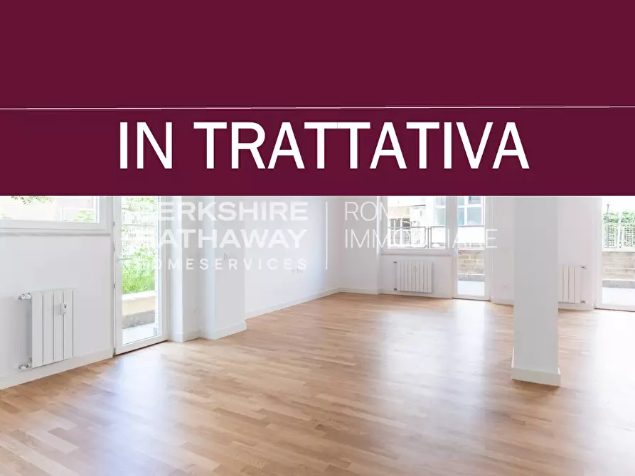 Immagine 1 di Appartamento in vendita  in Via Vincenzo Tizzani a Roma